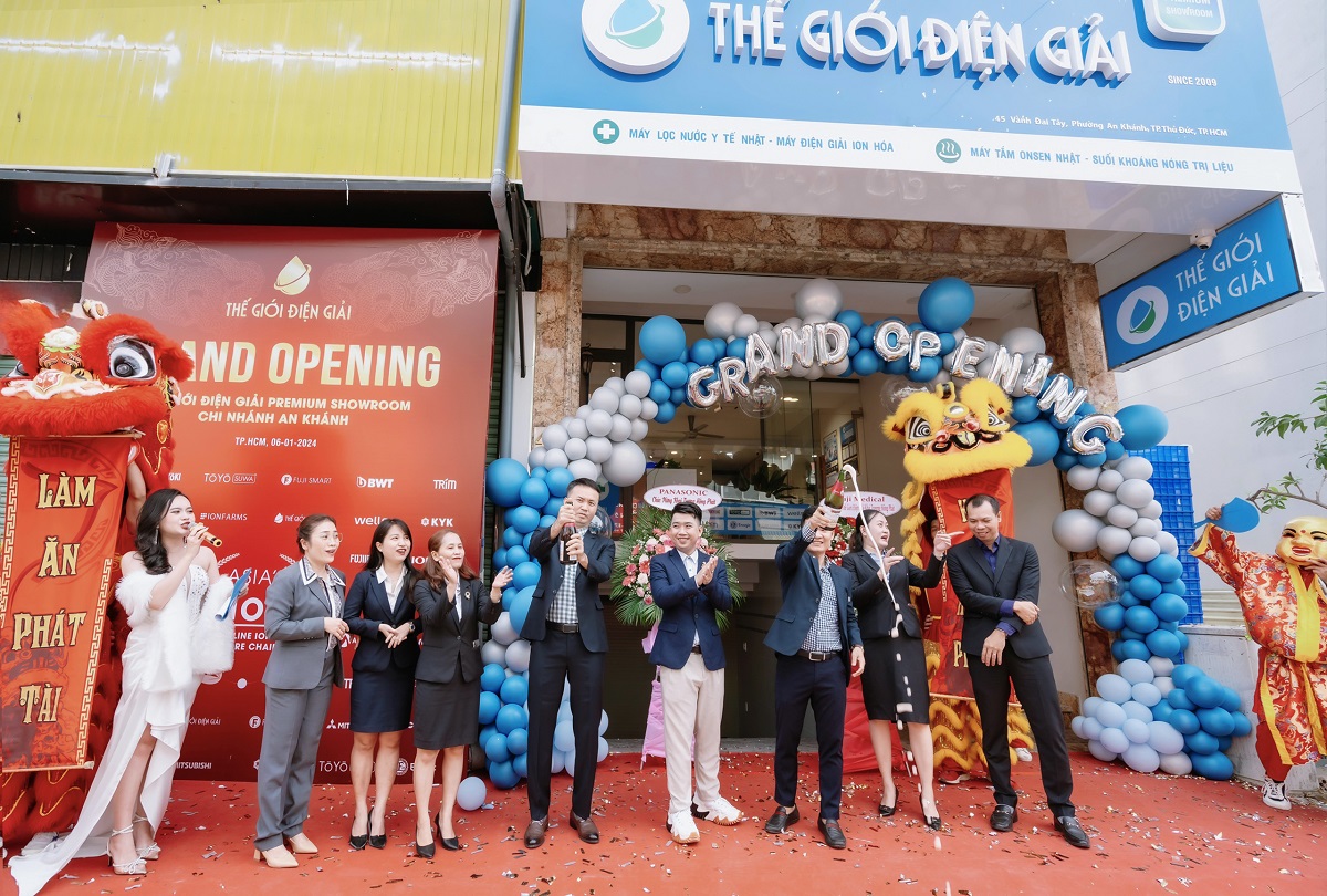 Khai trương Thế Giới Điện Giải chi nhánh quận 2