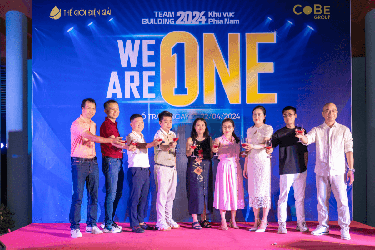 Đêm gala dinner của sự kiện team building