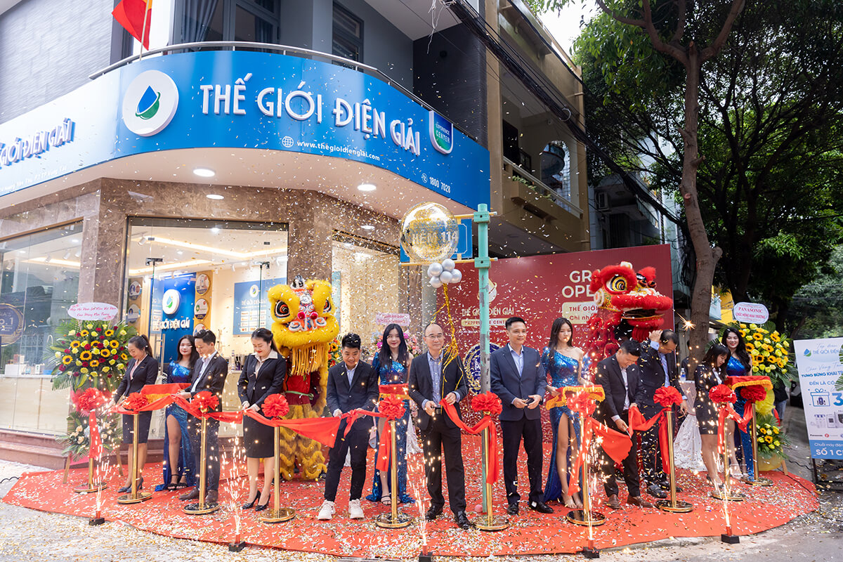 Tưng bừng khai trương Thế Giới Điện Giải Experience Center chi nhánh Vũng Tàu