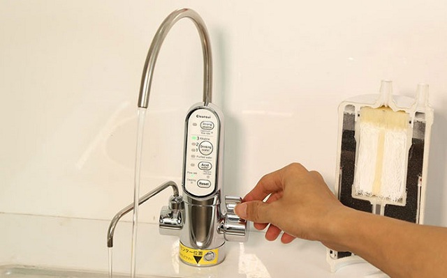 Xả nước ion Axit