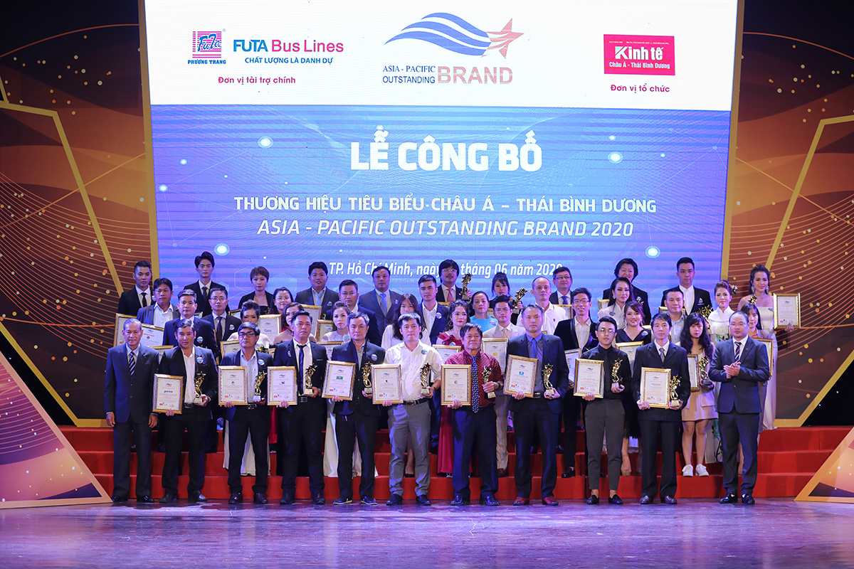 Thế Giới Điện Giải vượt qua hàng trăm thương hiệu uy tín khác để lọt vào Top 10 thương hiệu tiêu biểu nhất